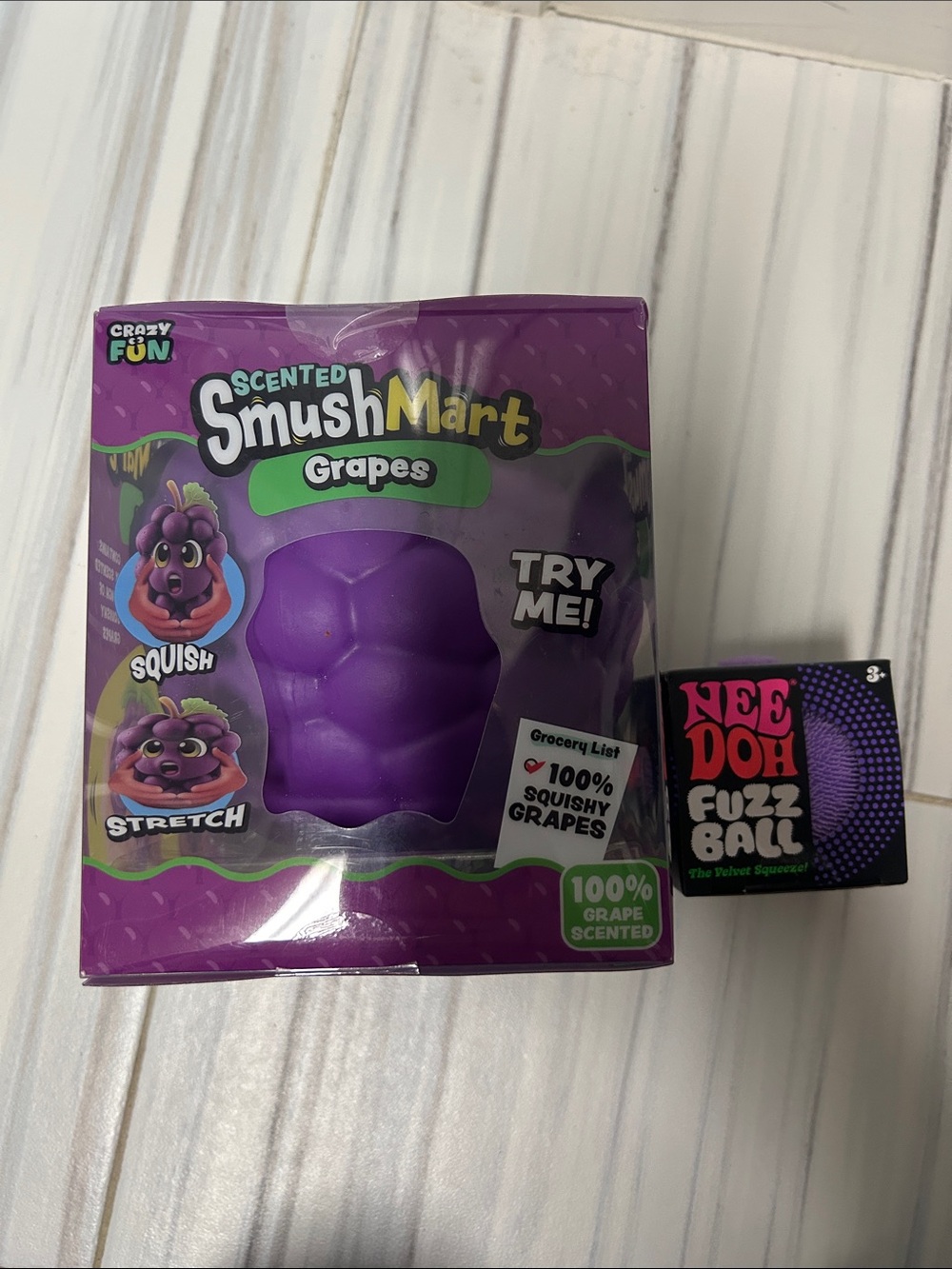 SmushMartScented Grapes Squishy Toy and Needoh fuzz ball - Purple